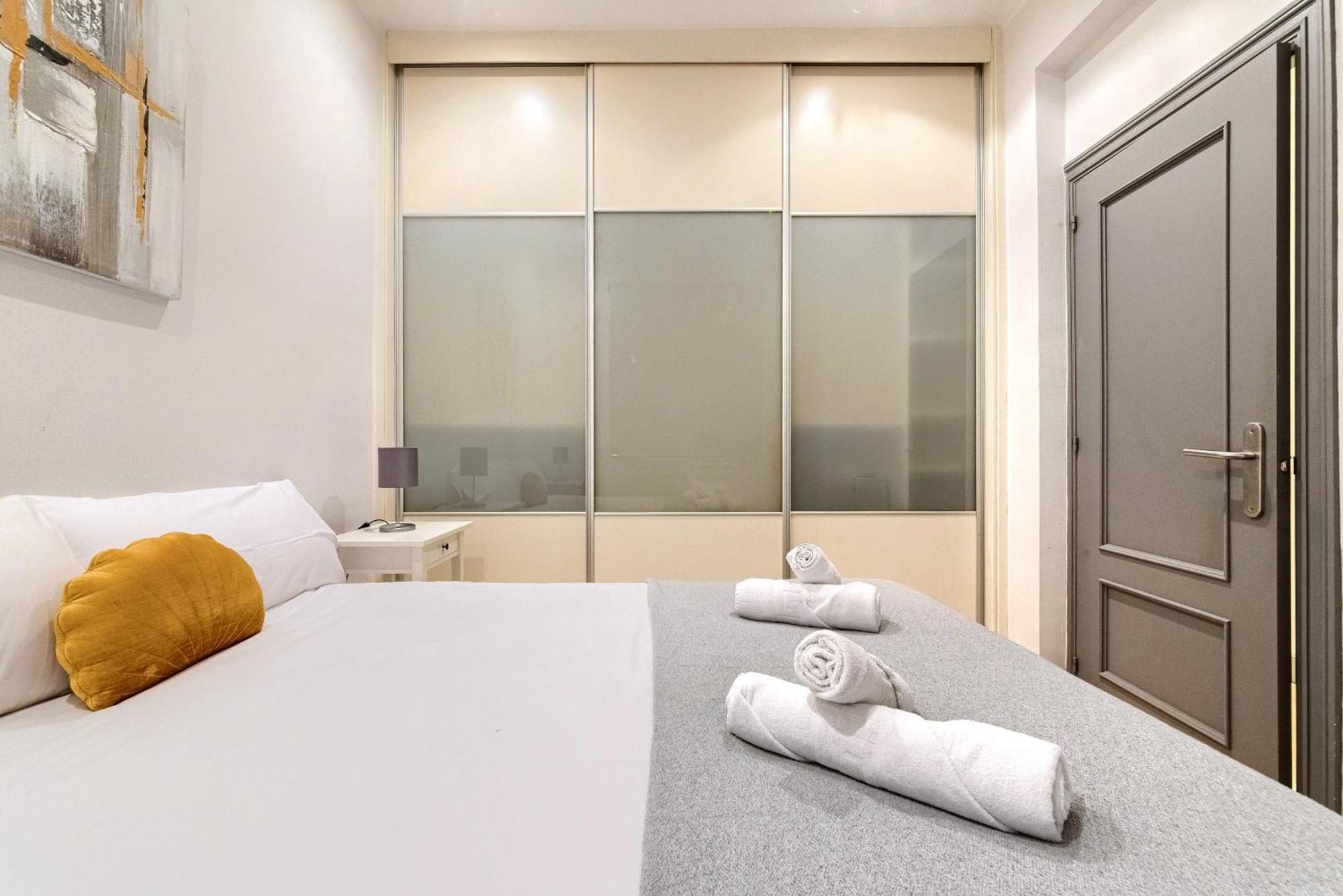 Апартаменты Tristan Vivienda Turistica De Diseno Con Ac Бильбао Экстерьер фото